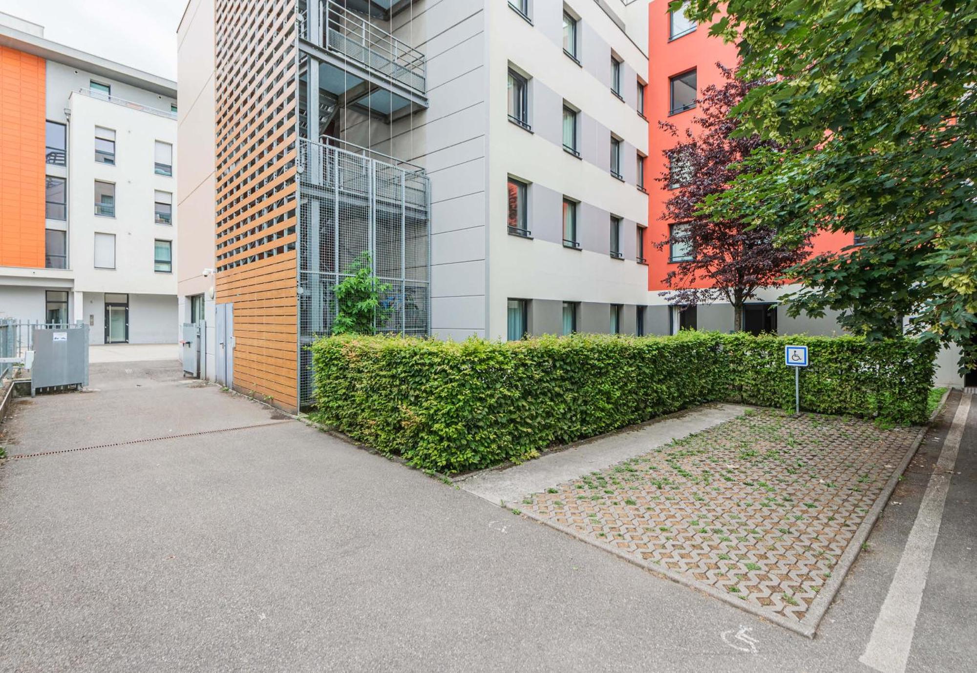 B&B Hotel Mulhouse Centre Exterior foto